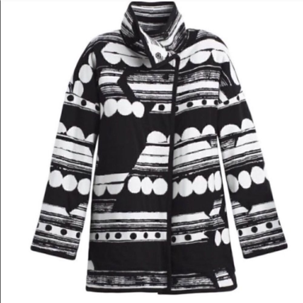 NEW Chico's Black Label Black White Coat